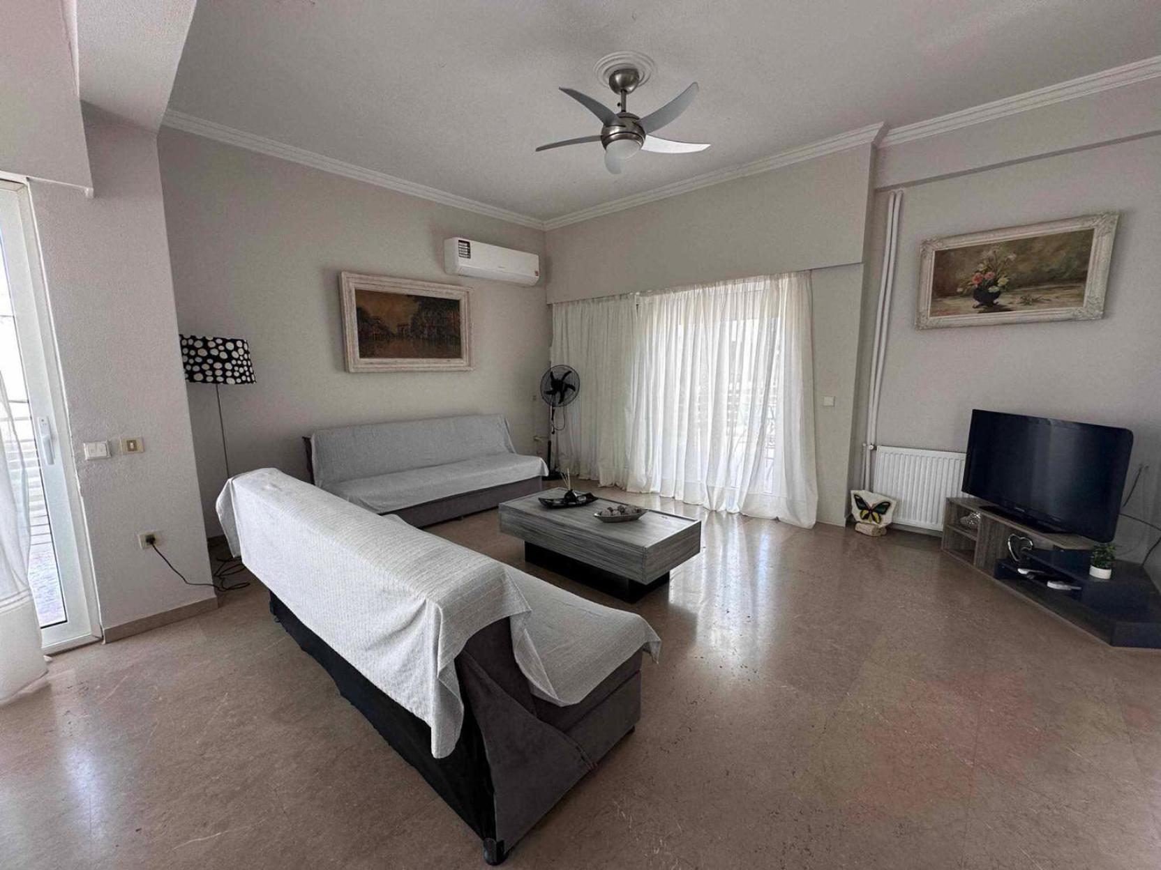 Beach Front Apartment Nea Palatia Bagian luar foto
